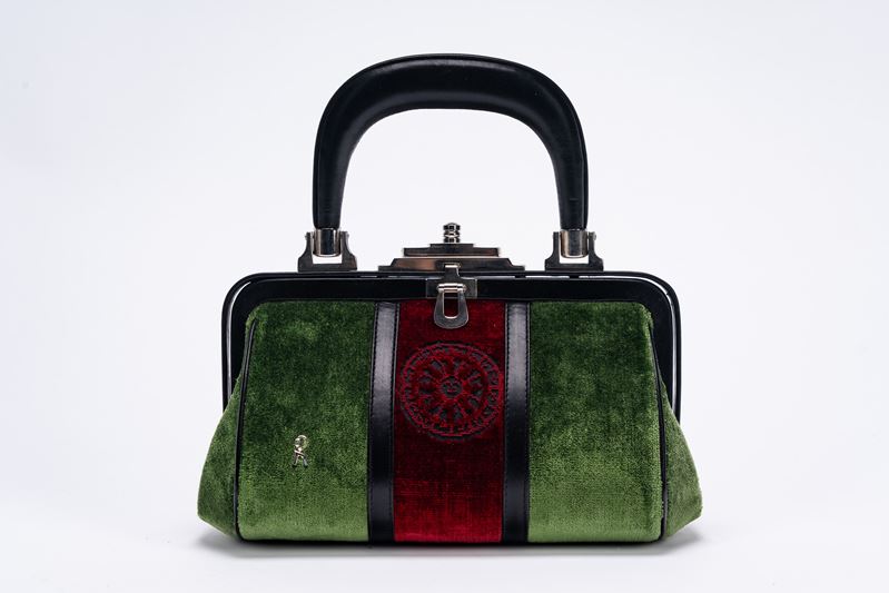 Roberta di Camerino - Borsa Bagonghi, borsa in velluto verde e rosso con manico e chiusura in pel...
