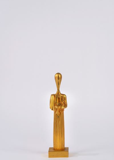 La musa dell’antichità, bronzo dorato (es. VI/CX)