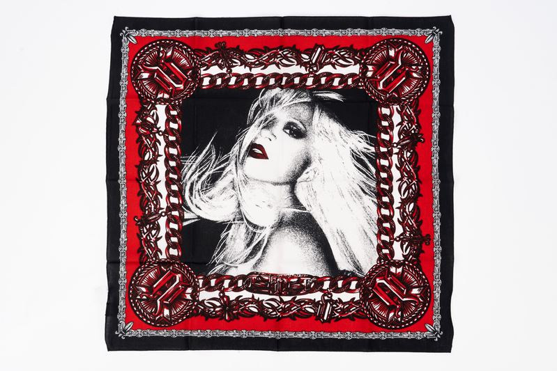 Gianni Versace - Foulard in cotone stampa Donatella (2003)