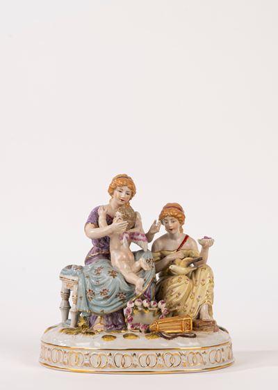 Volkstedt, Gruppo scultoreo in porcellana policroma (secolo XX)