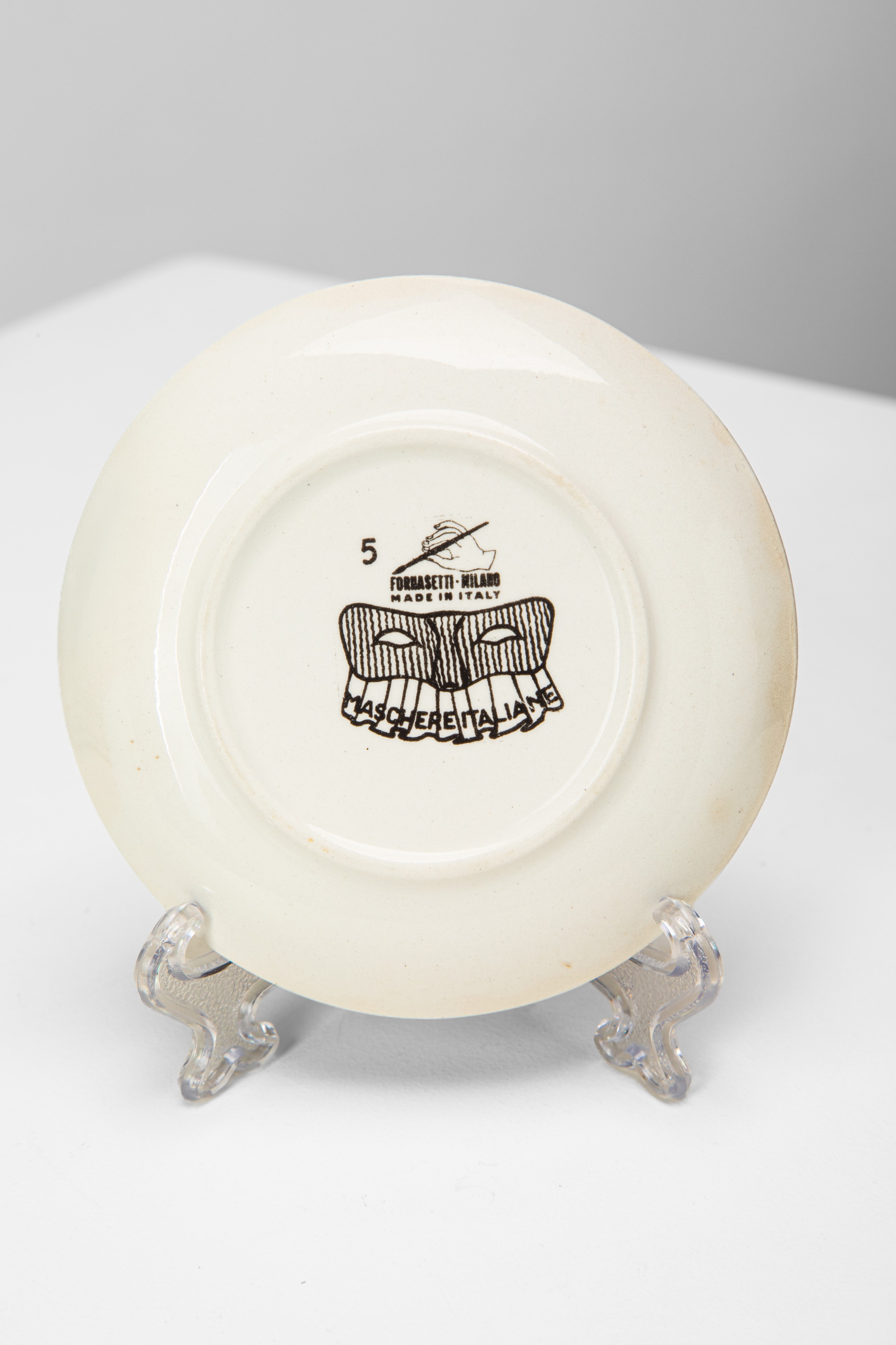 Piero Fornasetti - Set di sei piattini decorativi in ceramica serigrafata (anni 1960 circa)