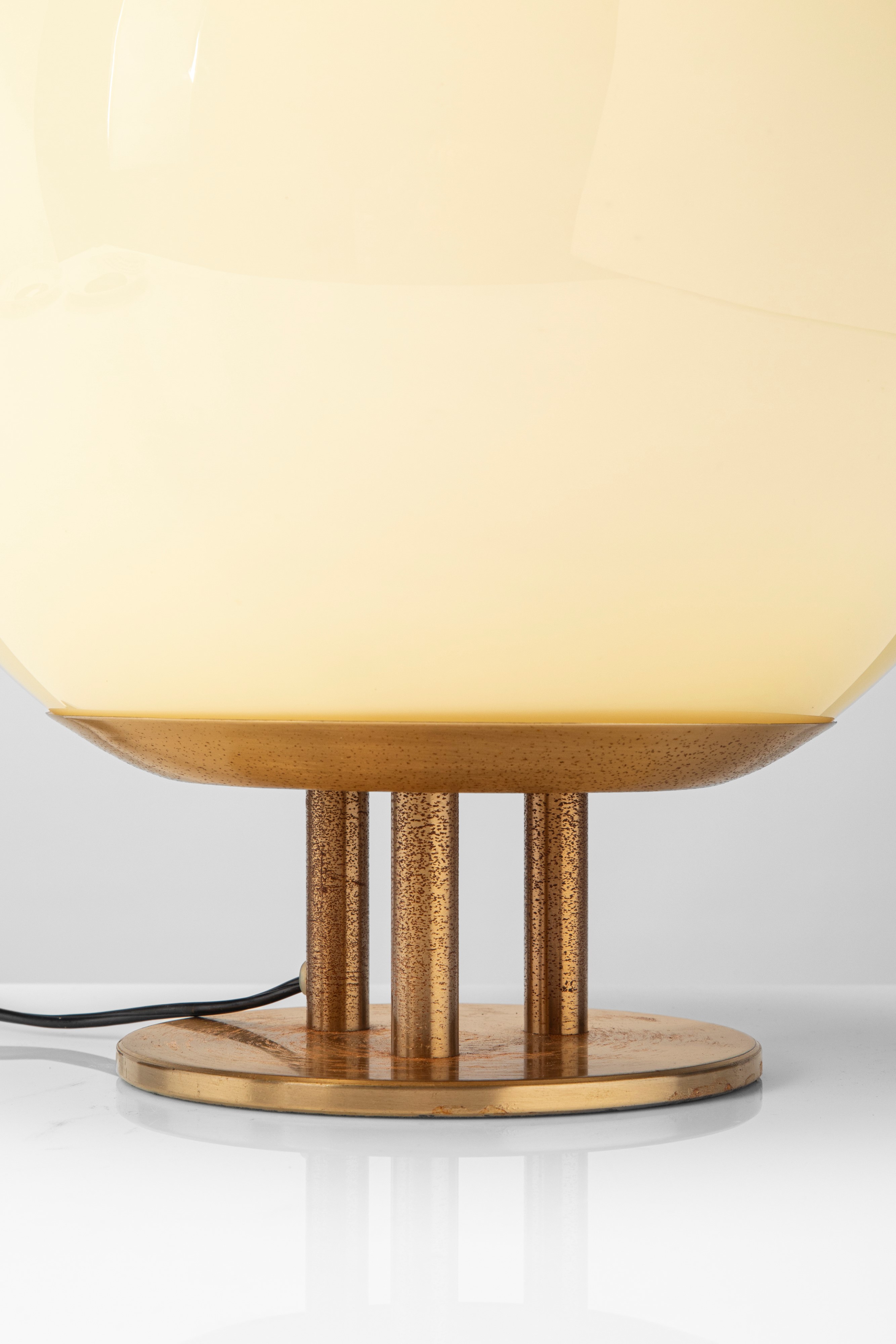 Manifattura Muranese - Lampada da tavolo in vetro e ottone, 1960 circa