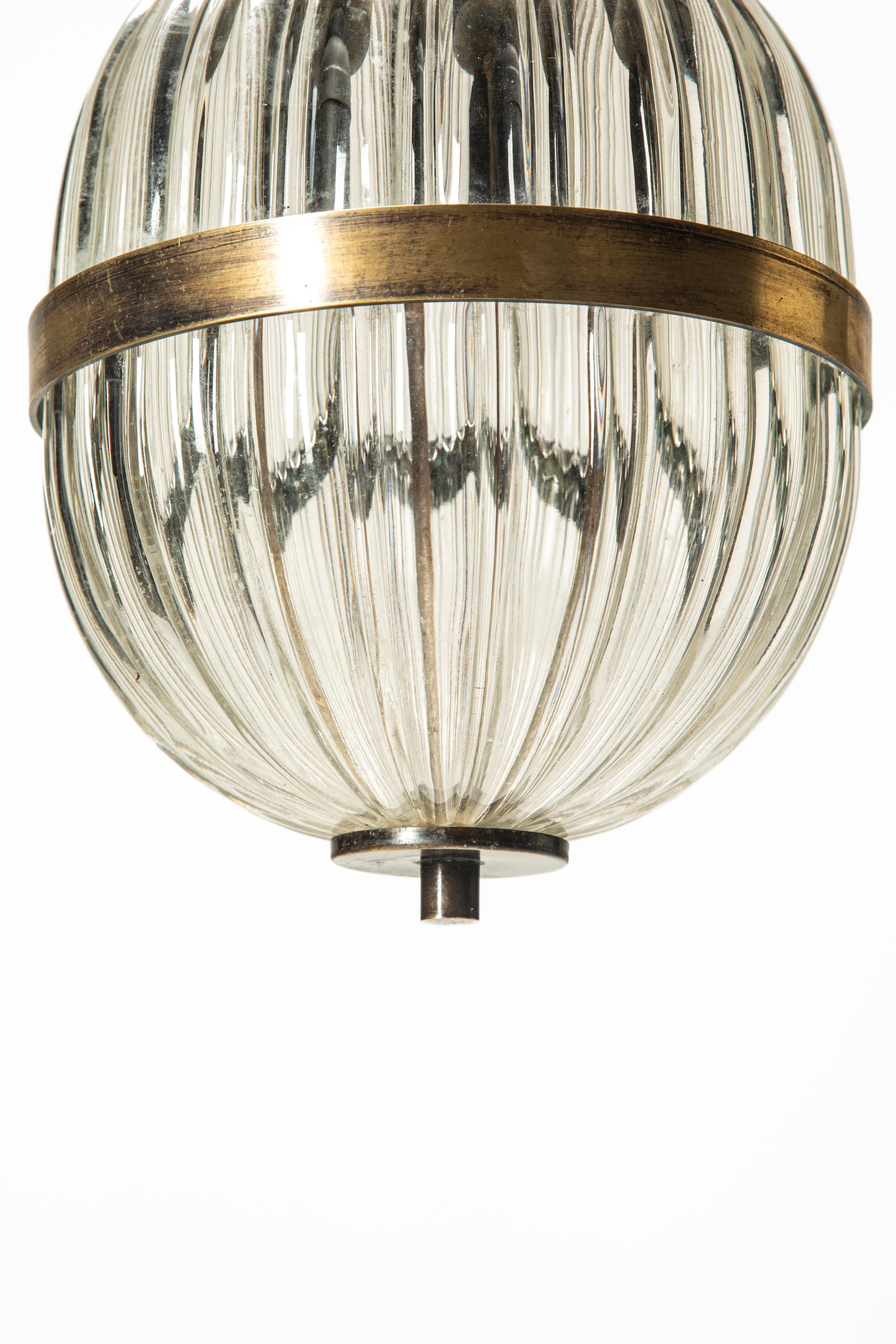 Lampada a sospensione, vetro costolato e ottone, manifattura italiana (circa 1970)