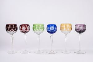 Sei calici in cristallo di Boemia in colori diversi