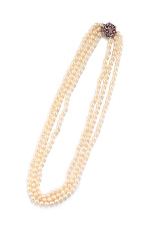 Collana a tre fili di perle di imitazione 