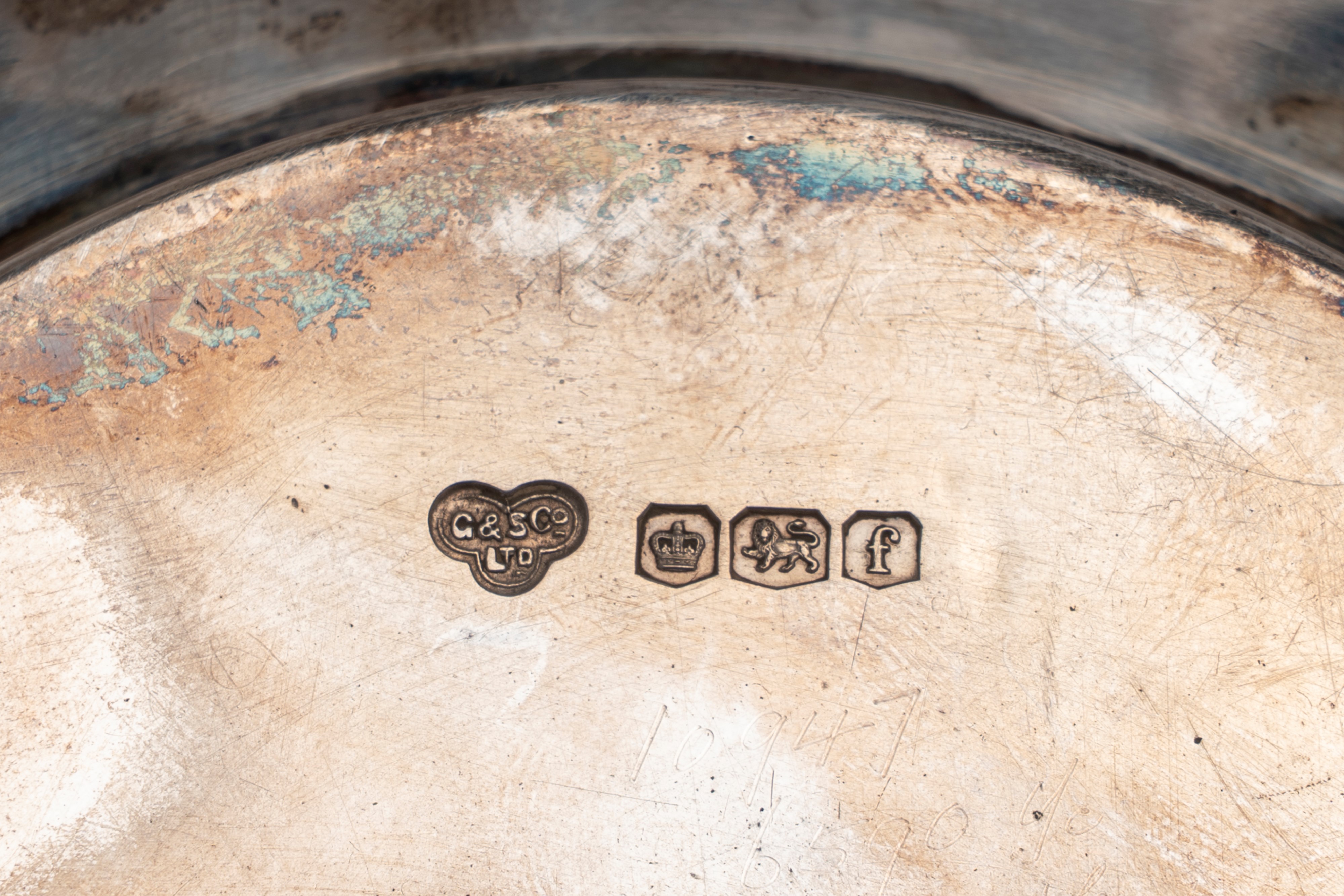 Sheffield 1923, Posacenere quadrato in argento 925 con particolare circolare interna