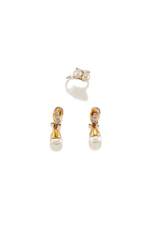 Anello e orecchini con perle