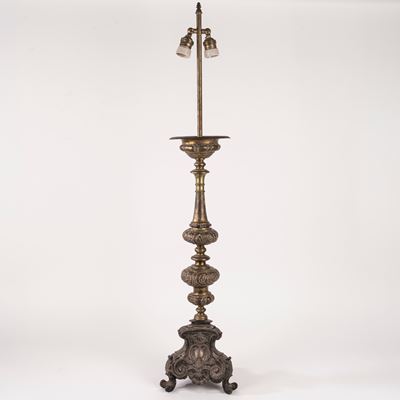 Reggicero a lume, base in bronzo del XVIII secolo e fusto in ottone del XIX secolo