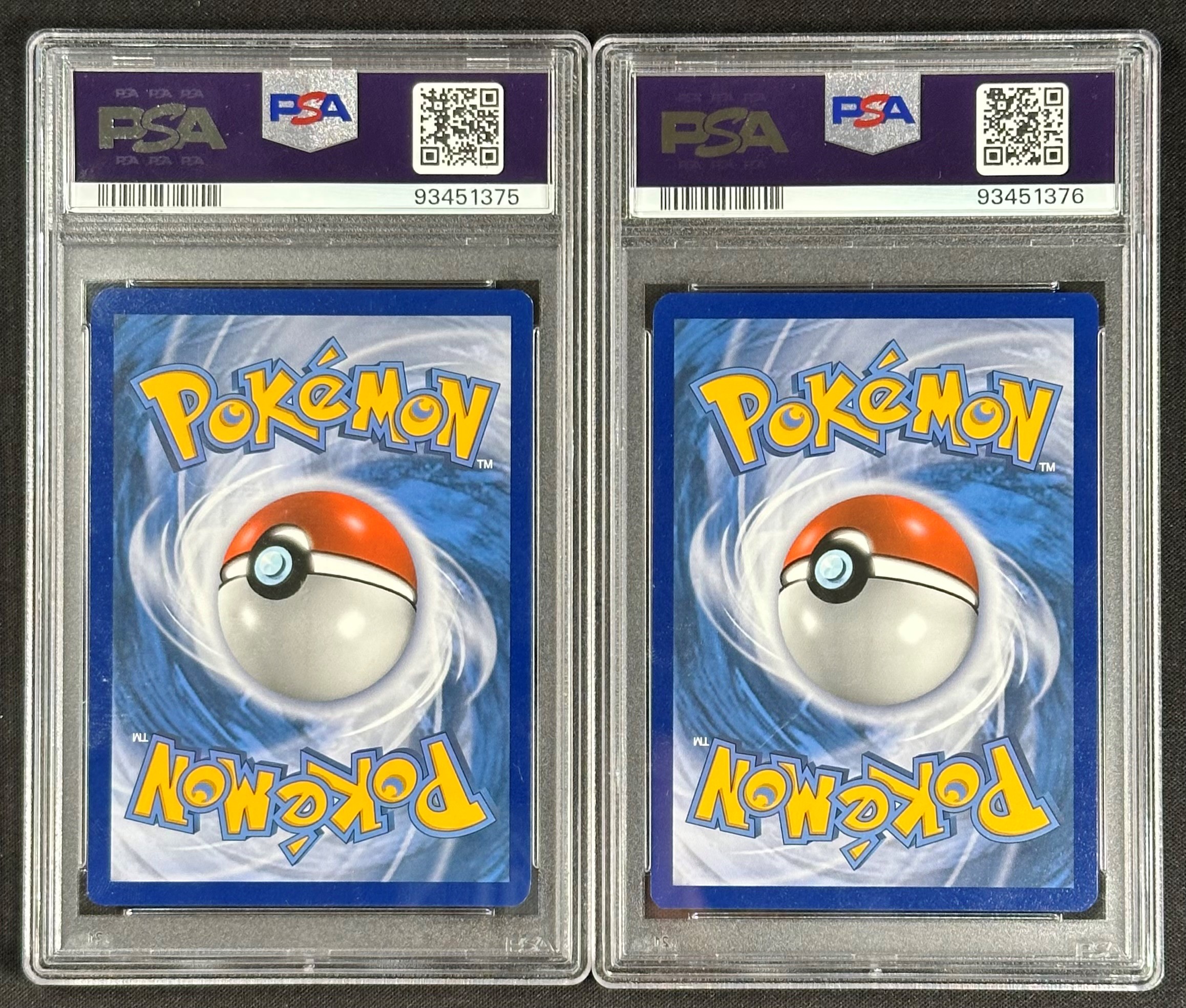 Carte promozionali Pokémon, Reshiram & Charizard GX (SM247) e Pikachu & Zekrom GX (SM248), PSA 9 ...