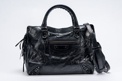 Borsa City, in pelle nera con chiusura a cerniera