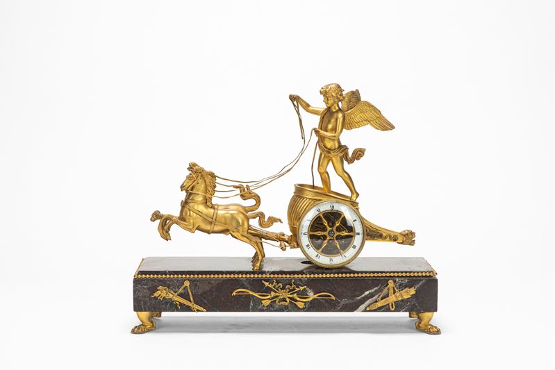Orologio da tavolo, marmo e bronzo dorato, inizio XIX secolo