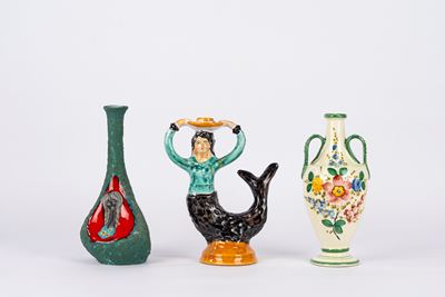Manifattura di Positano, Candeliere a forma di sirena in ceramica policroma; Deruta, Coppia di bo...
