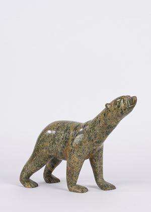Scultura in marmo verde raffigurante orso polare