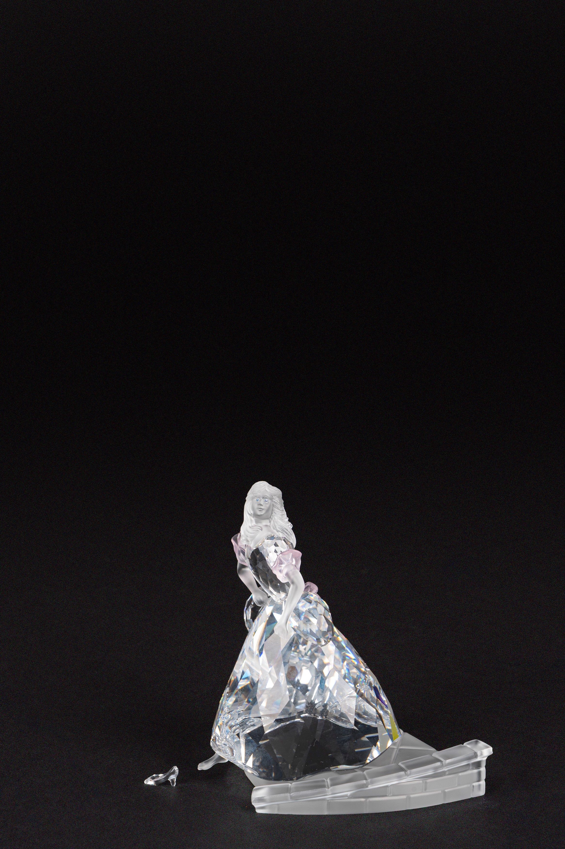Cindirella in cristallo Swarovski della serie “Fairy Tales”