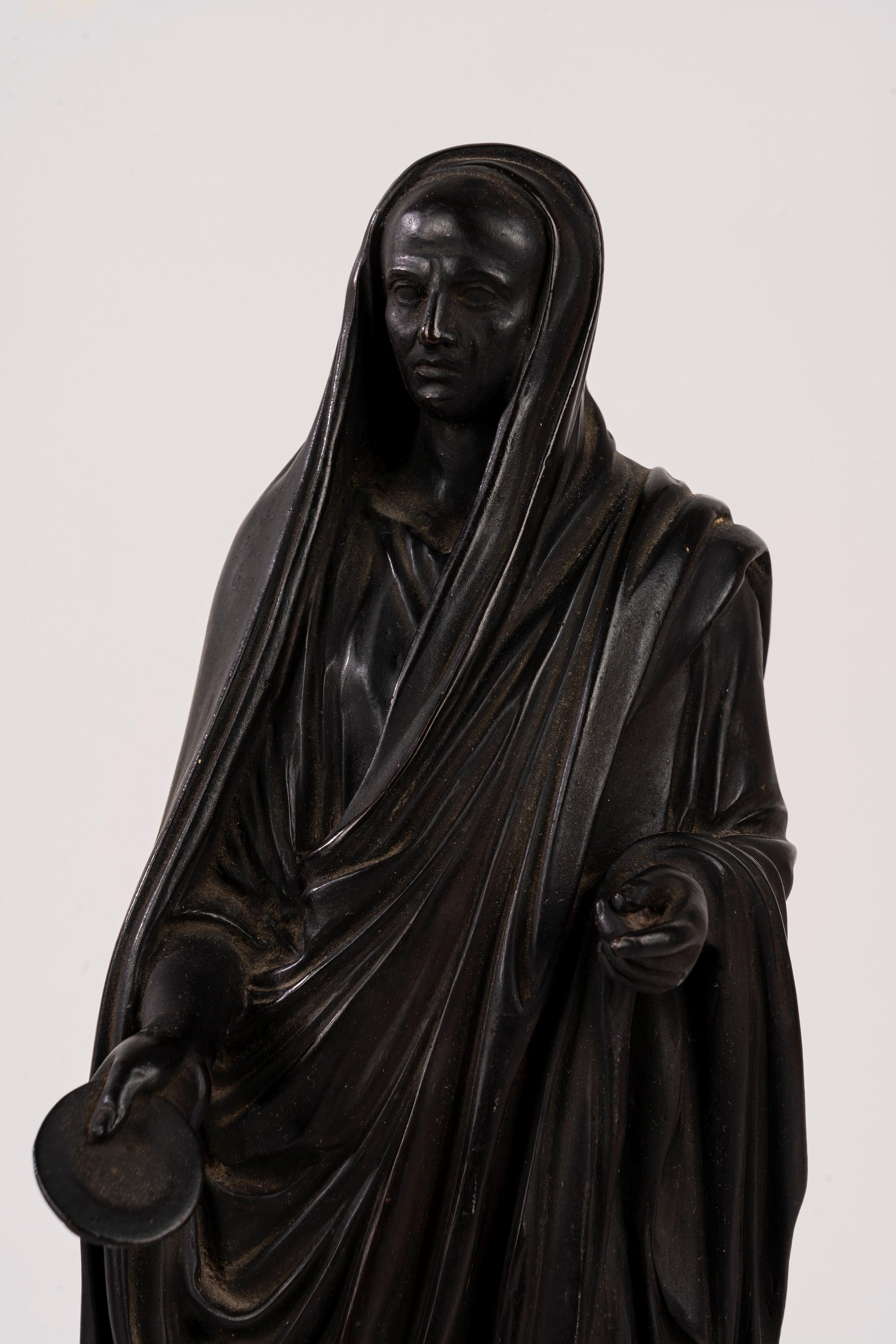 Bronzetti, Figura di satiro e figura virile velata, scultura in bronzo su base in marmo