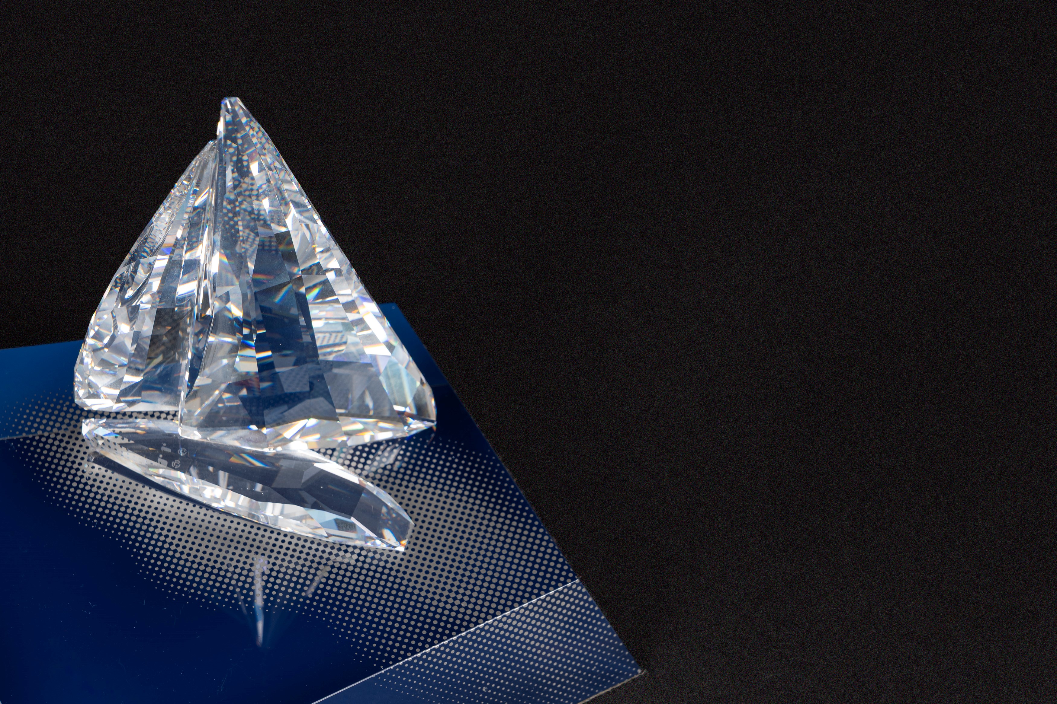 Swarovski - Barca a vela in cristallo (serie “When we were Young”, n. 619436)