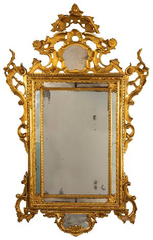 Specchiera in stile rococ&ograve; in legno intagliato e dorato, secolo XIX
