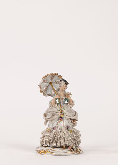 Capodimonte, Damina in porcellana policroma