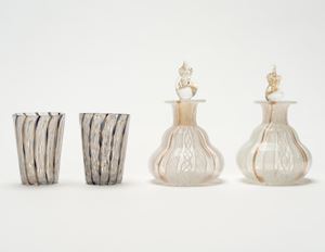 Pair of ampoules and pair of liqueur glasses in Murano glass