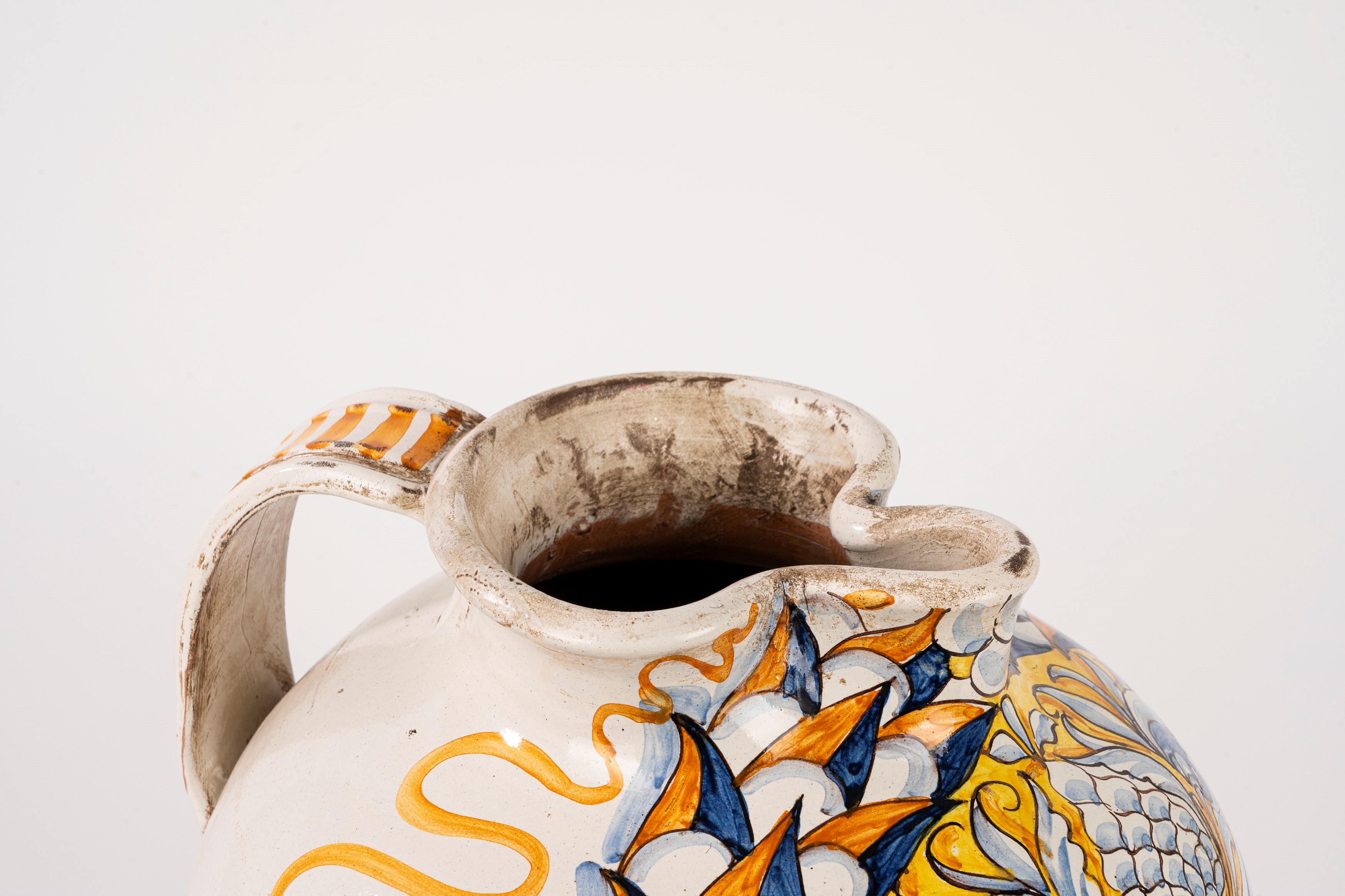 Grande orcio in maiolica policroma