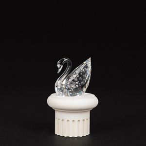 1985: 100th year of the Swarovski brand Centenary Swan