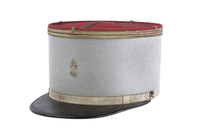 Képi per Chasseurs d’Afrique, panno celeste con imperiale rossa e canutiglia argentata (completo ...