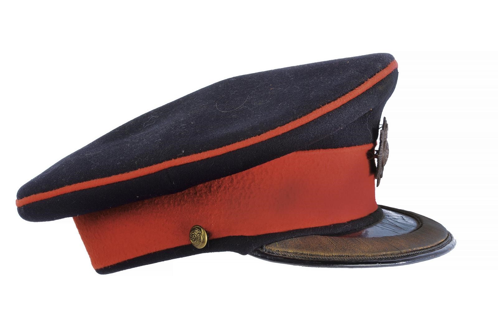 Inghilterra, Berretto militare in panno nero con fregio “HAMPSHIRE”