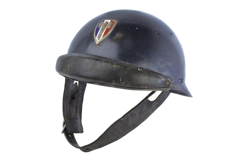 Elmetto M 35 del Governo di Vichy, Francia (circa 1941)