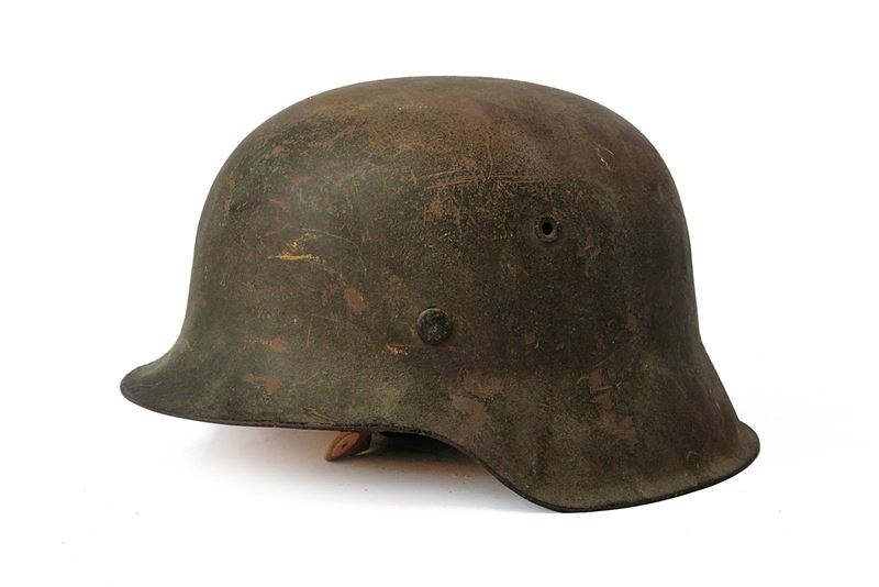 Elmetto mod. 42, esemplare tedesco, 1942–1945