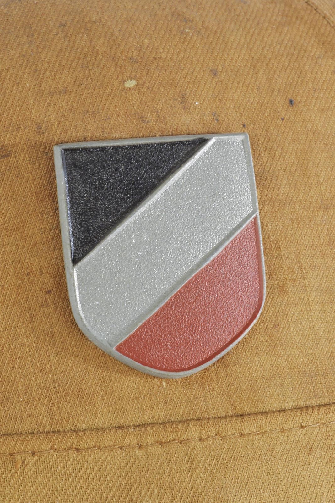 Casco coloniale tedesco, rivestito in lino e soggolo, 1933-1945