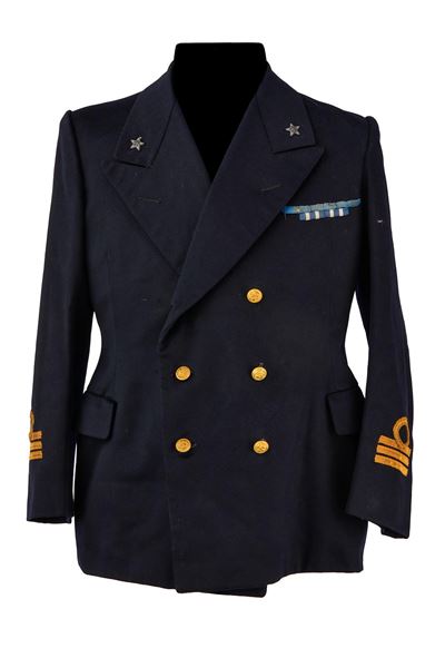 Regno d'Italia, Giacca da tenente di vascello della Regia Marina, panno blu scuro con stellette e...