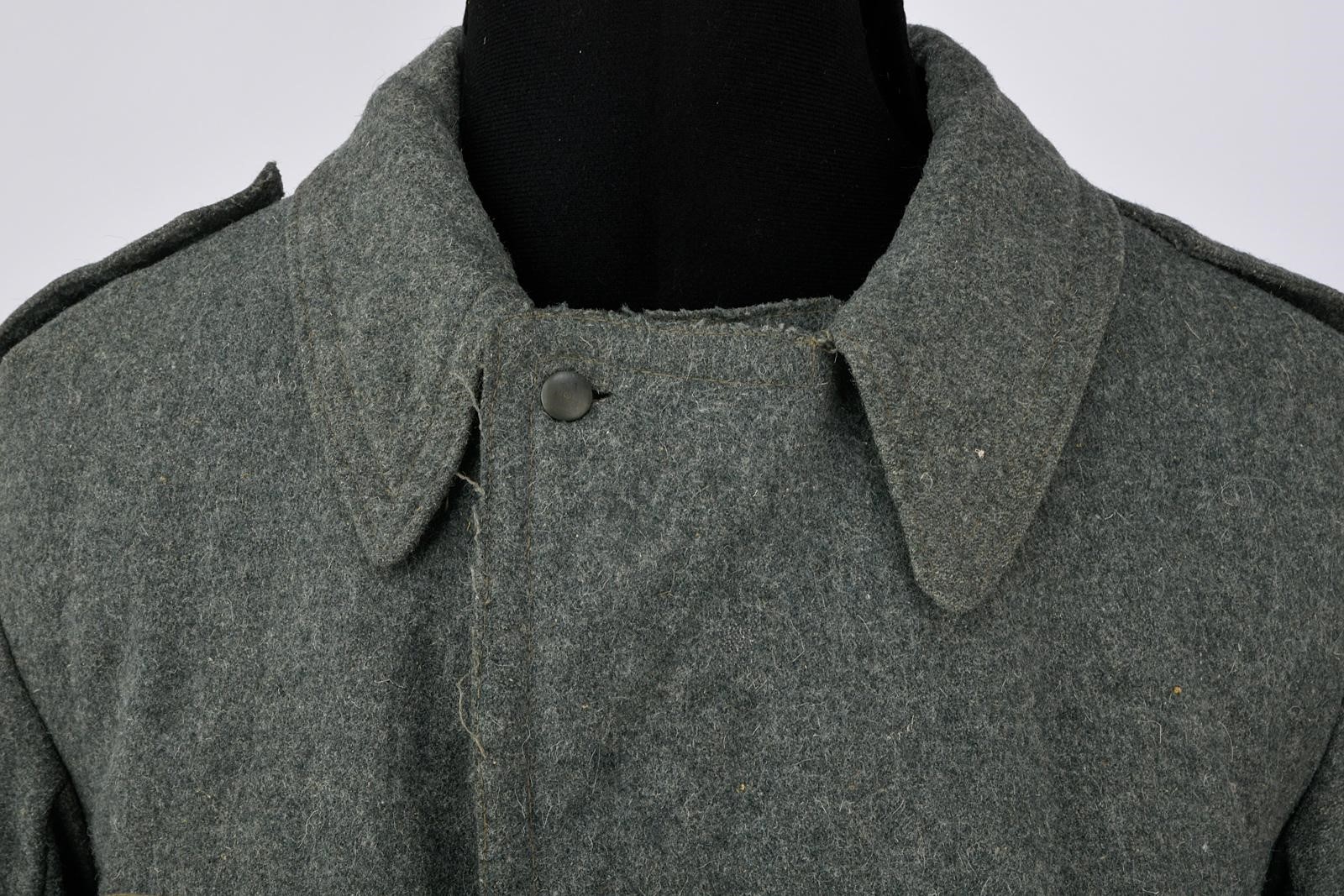 Cappotto militare, panno grigioverde tipo lana, prima metà del XX secolo