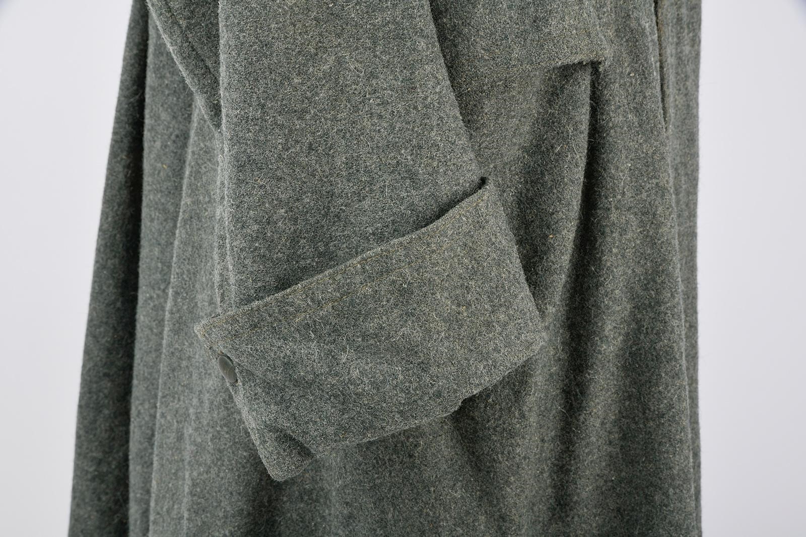 Cappotto militare, panno grigioverde tipo lana, prima metà del XX secolo