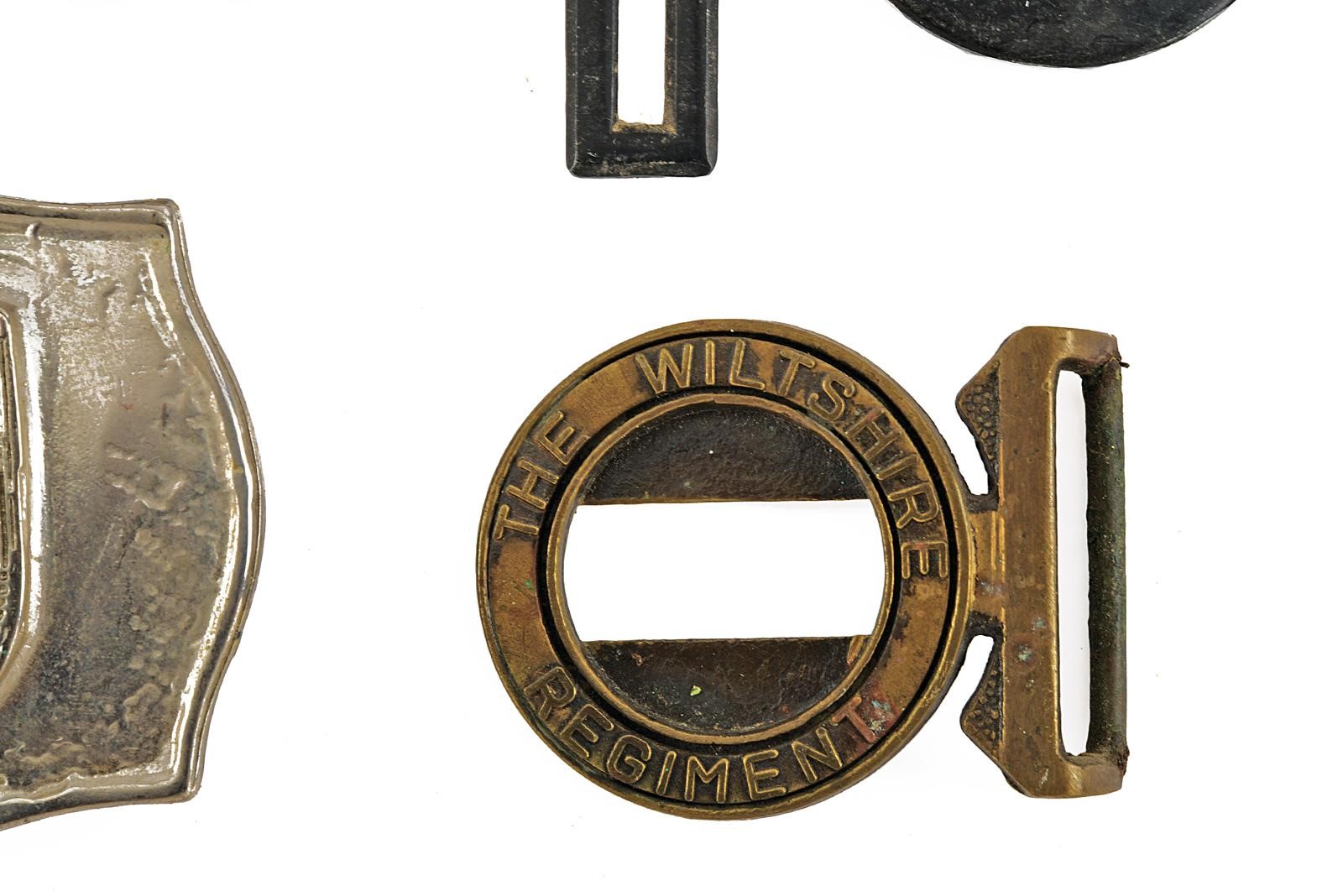 Lotto di fibbie militari, vari Paesi (XIX/XX secolo)