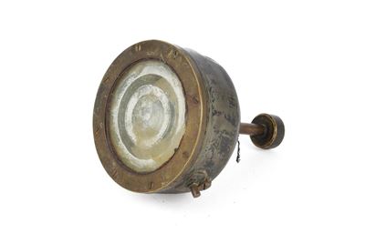 Bussola da aereo, metallo con finestra circolare in vetro e disco interno movibile (1914-18)