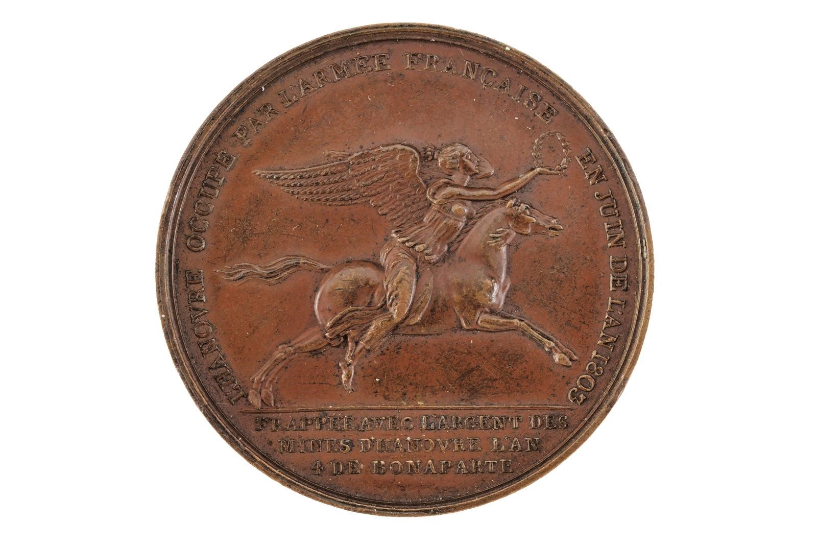 Medaglia, Rottura del Trattato di Amiens e occupazione dell’Hannover, 1803 (bronzo, diametro 40,5...