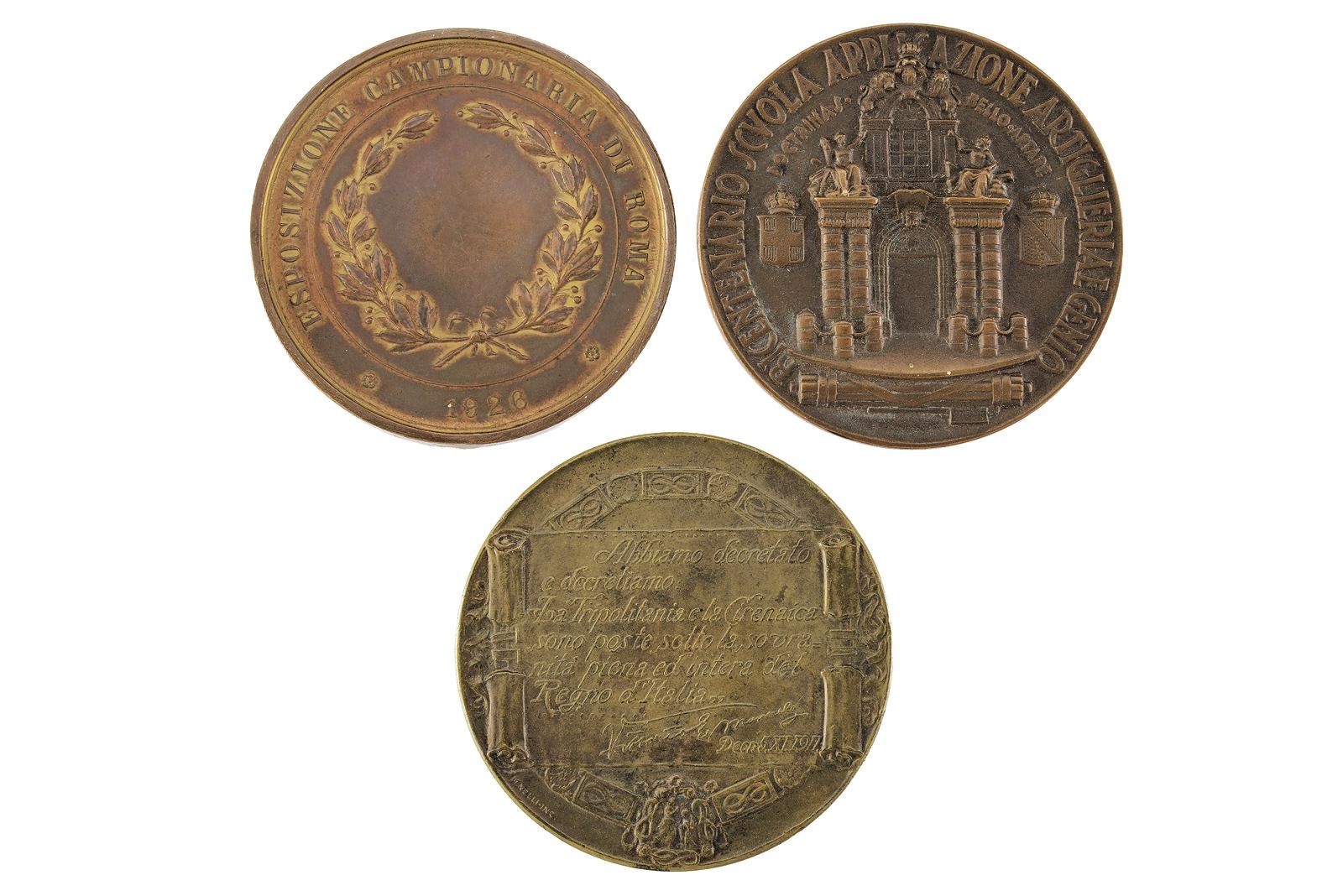 Regno d'Italia, Tre medaglie commemorative con Vittorio Emanuele III (prima metà XX secolo)