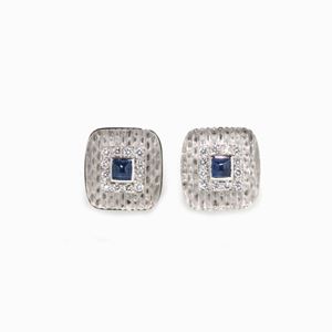 PAIO DI ORECCHINI IN CRISTALLO DI ROCCA,