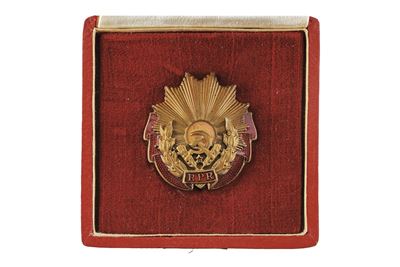 Medaglia, terzo quarto del XX secolo, metallo smaltato