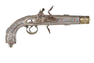 Arma decorativa a pietra focaia a due canne girevoli, pistola balcanica con rivestimento in lamin...