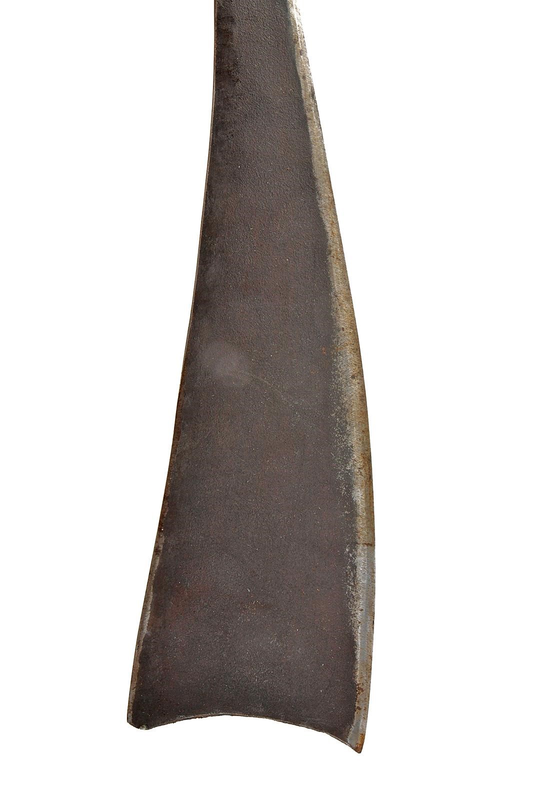 Militaria, Machete a lama a un filo crescente verso il debole (Borneo)