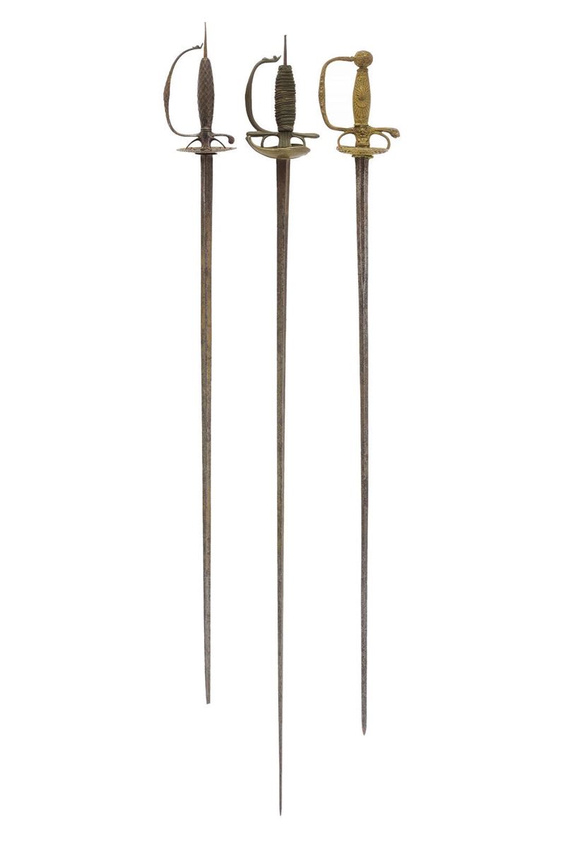Spadini (3), lame in varie fogge, bronzo con decorazioni a rocaille