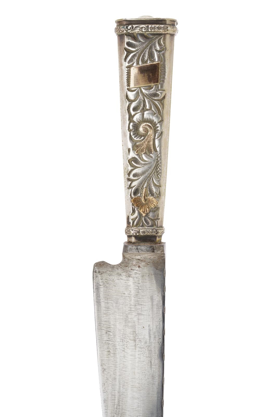 Bel coltello da gaucho, lama marcata “PAMPA ARGENTINA”