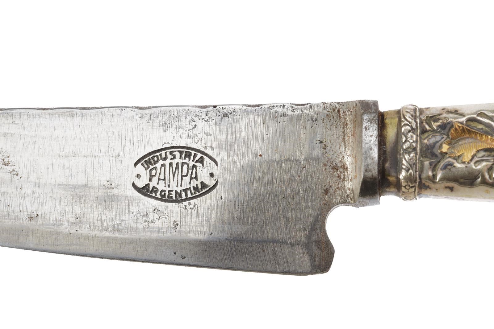 Bel coltello da gaucho, lama marcata “PAMPA ARGENTINA”
