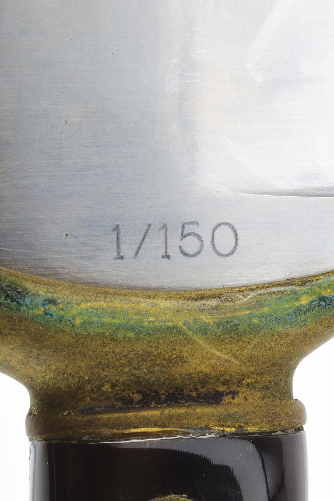 Coltello, lama a un filo con incisioni «1/150» e «1906–1996 90 DIANA», bronzo con guancette nere