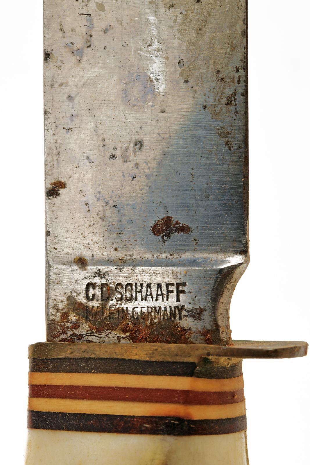 Militaria tedesca, Coltello da caccia con lama a un filo e controfilo marcata “SCHAAFF” Solingen