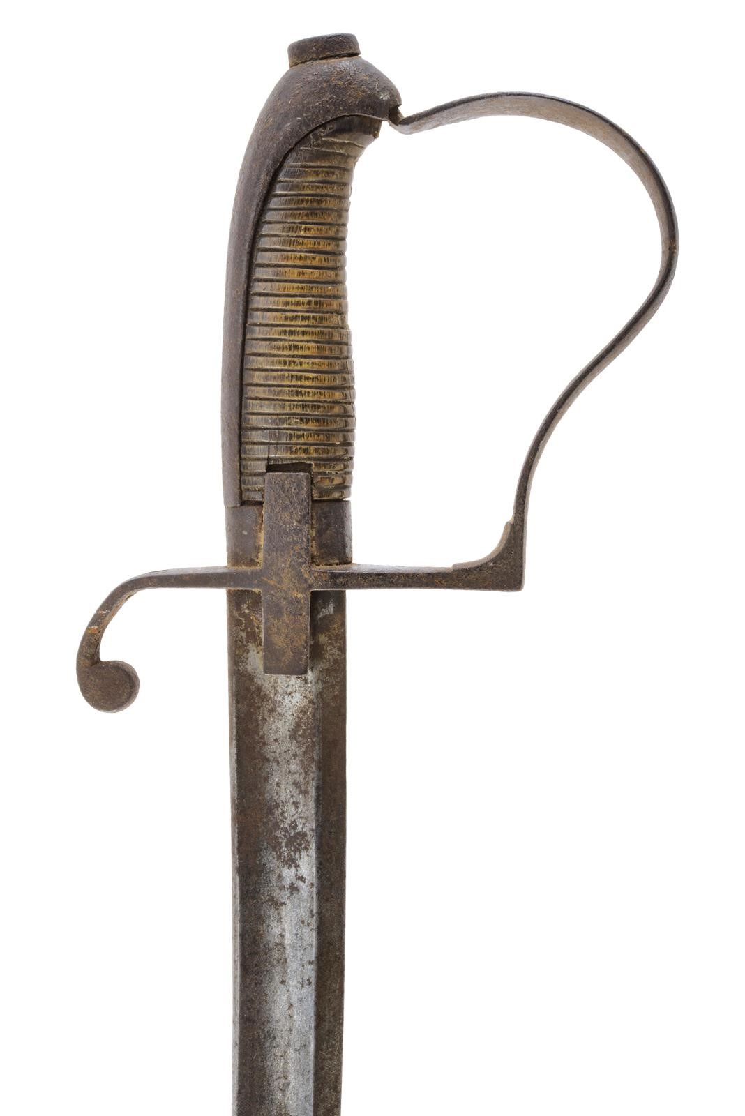 Sciabola da fanteria, lama curva sgusciata, ferro in patina