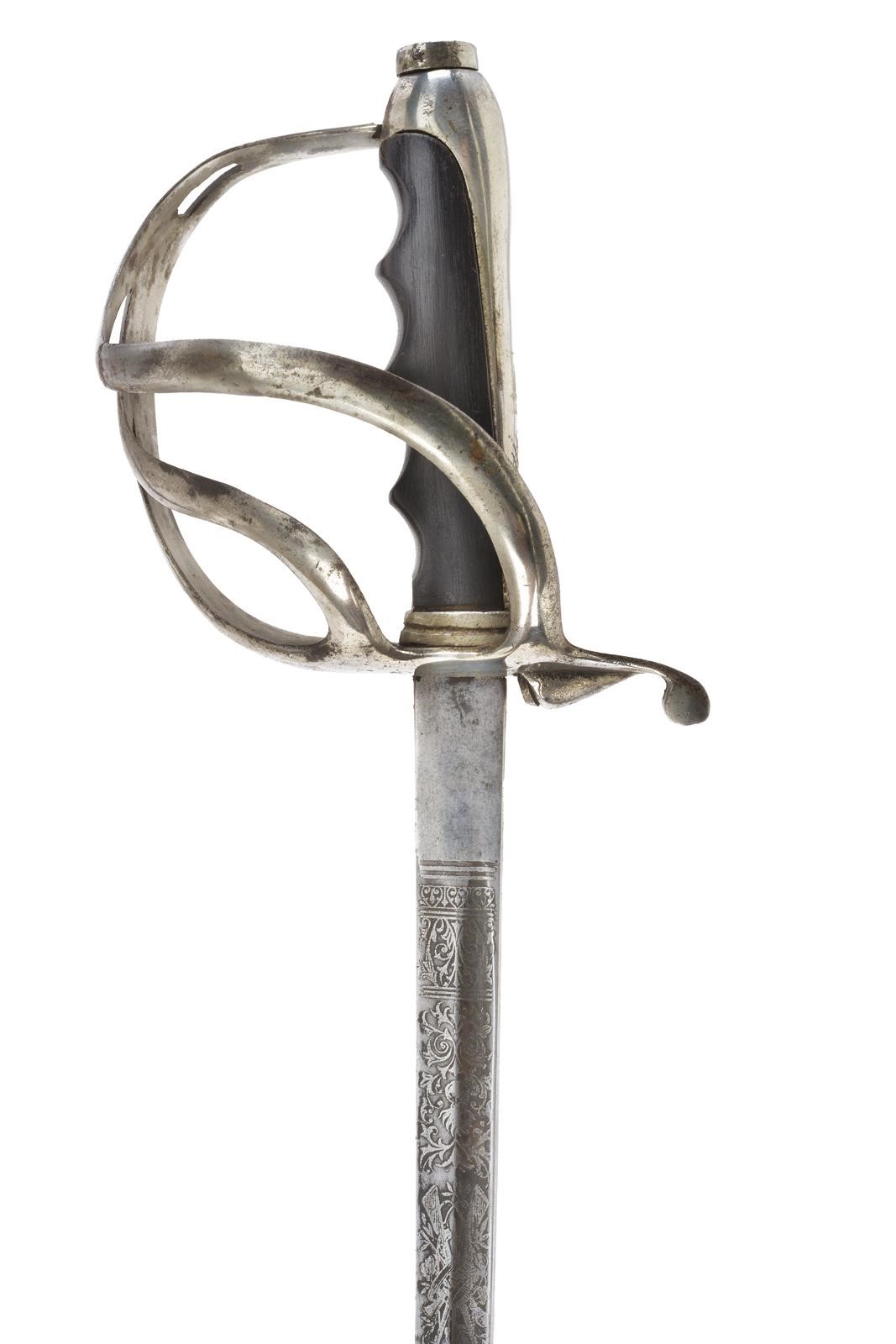 Regno d'Italia, Lotto di tre spade da ufficiale mod. 1888 con fodero e lame incise