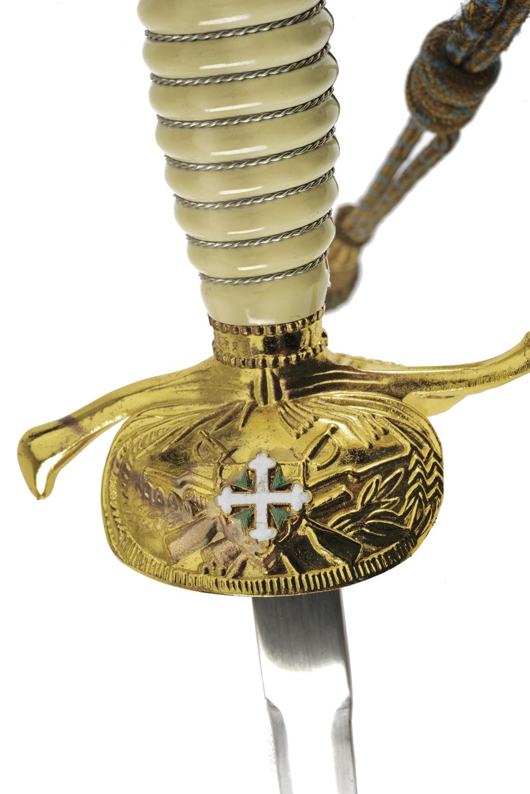 Replica moderna di spadino cerimoniale, lama in metallo dorato