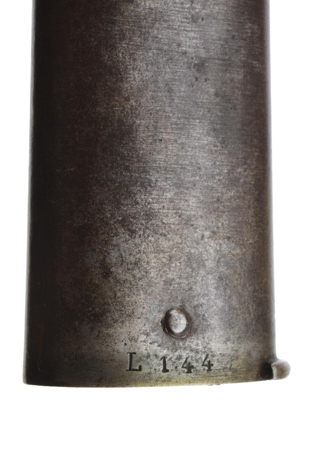 Baionetta per Kropatschek Mod. 1886, lama con marcatura Steyr 1886 e fodero in ferro